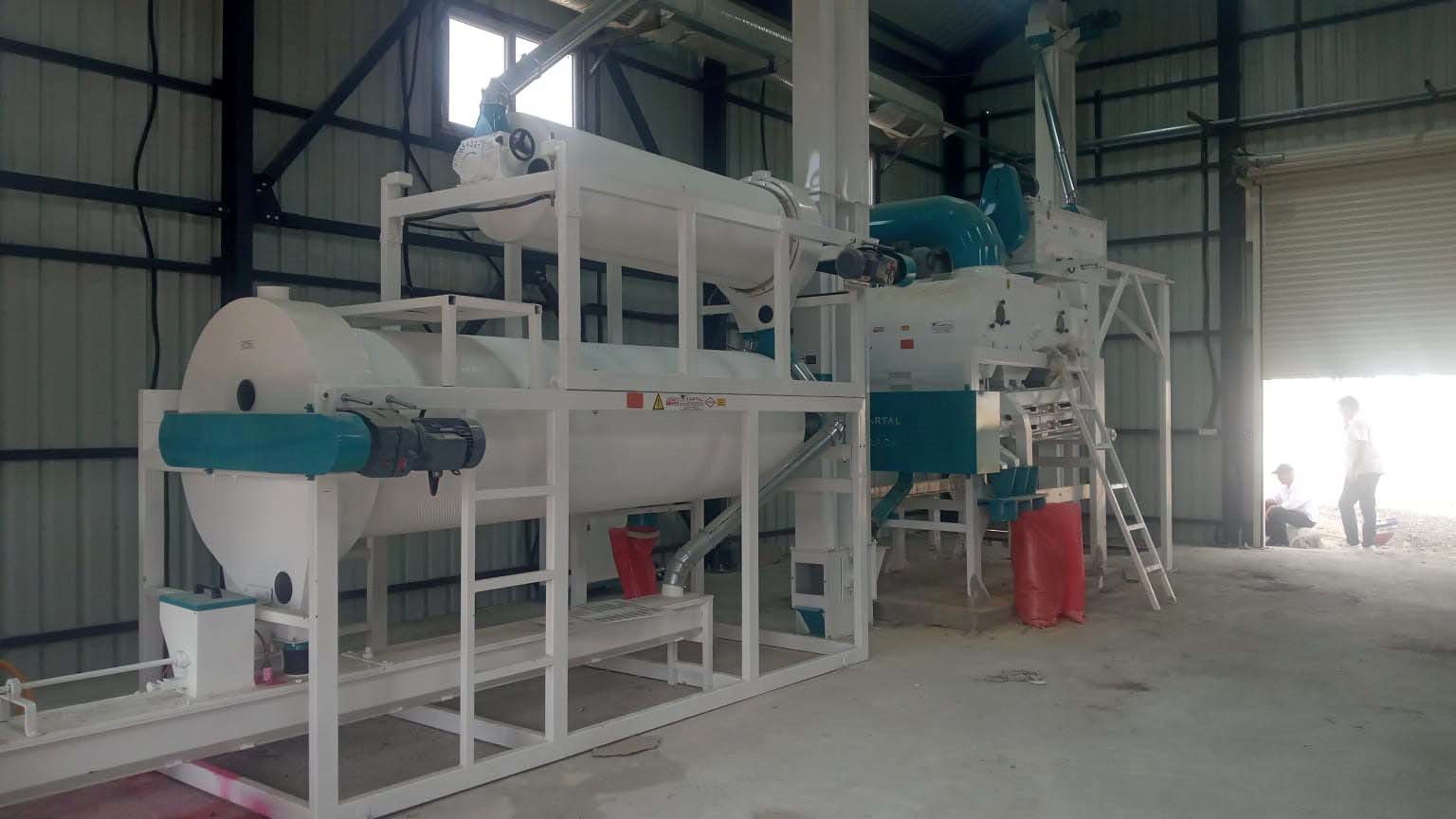 Çiftçiler kendi tohumunu üretiyor