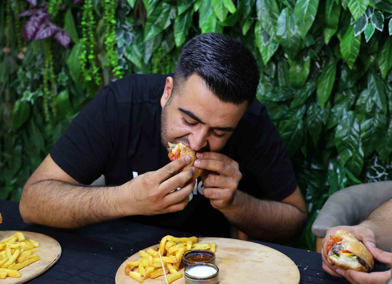 Adana usulü hamburger
