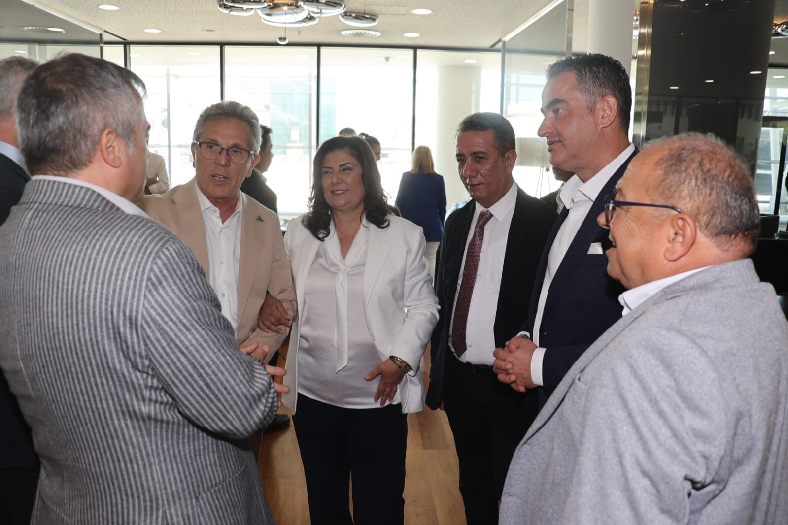 CHP Genel Başkanı Özel, orman yangını bölgesini gezecek