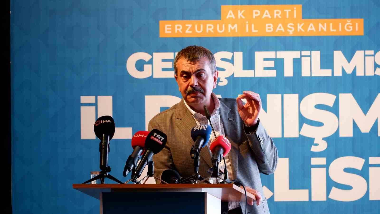 Milli Eğitim Bakanı Tekin’den eleştirilere cevap