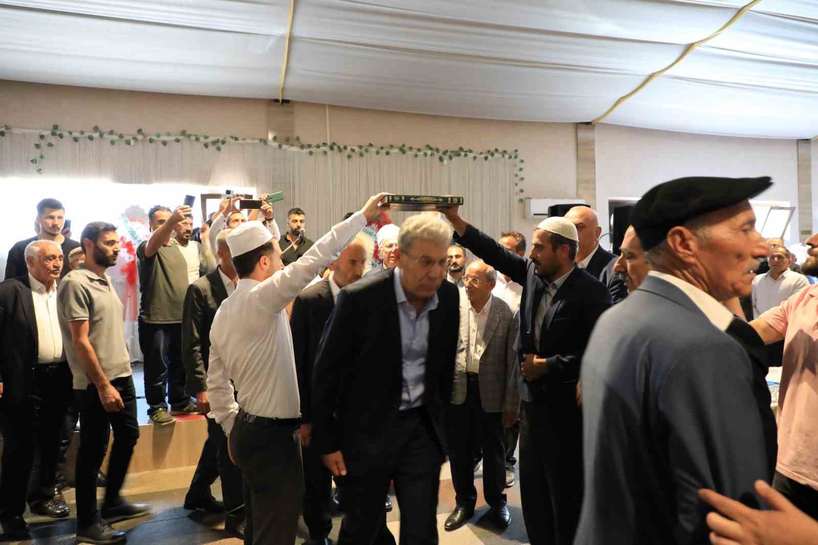 3 yıl aradan sonra barıştırıldılar