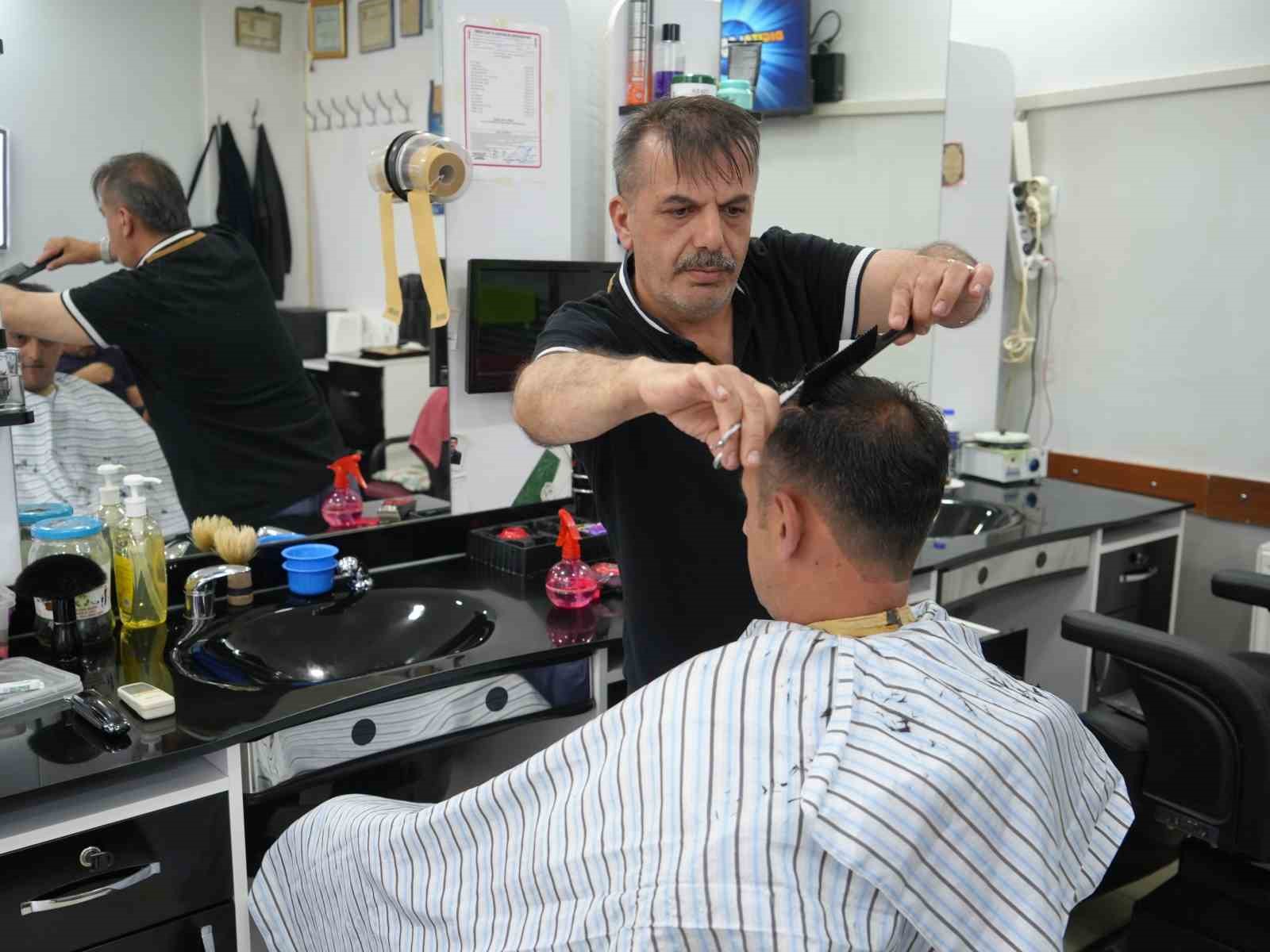 Berber Sarıoğlu: “32 yıldır düzgün bir tatilimiz olmadı”