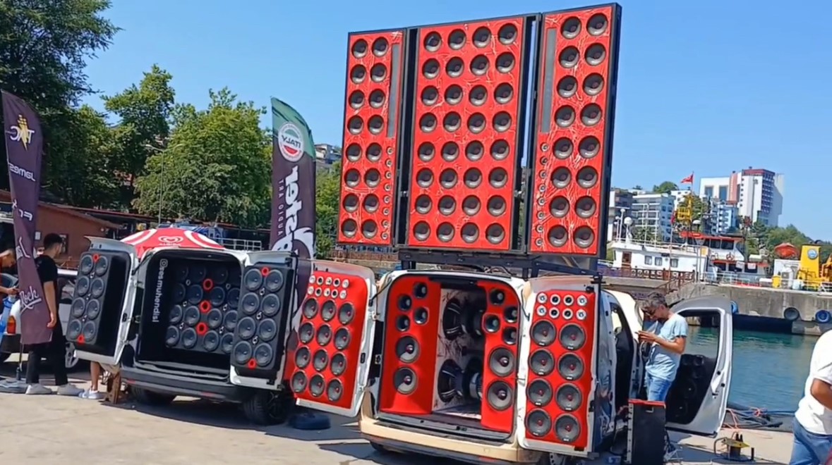 Modifiye tutkunlarını buluşturan festival