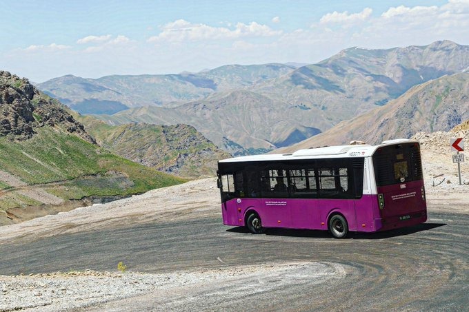 Van-Bahçesaray otobüs seferleri devam edecek mi?