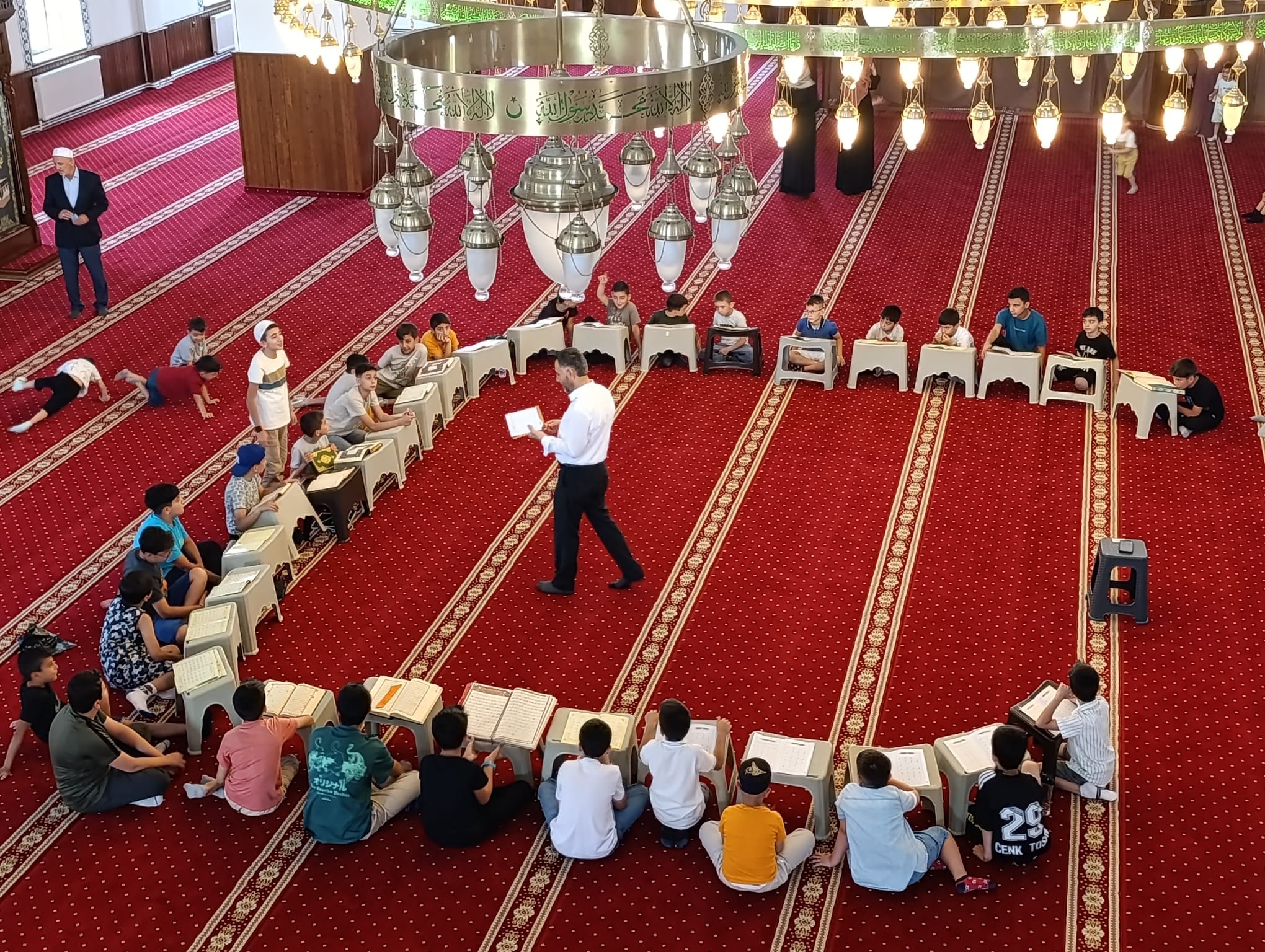 Van’da camiler çocuklarla daha güzel!