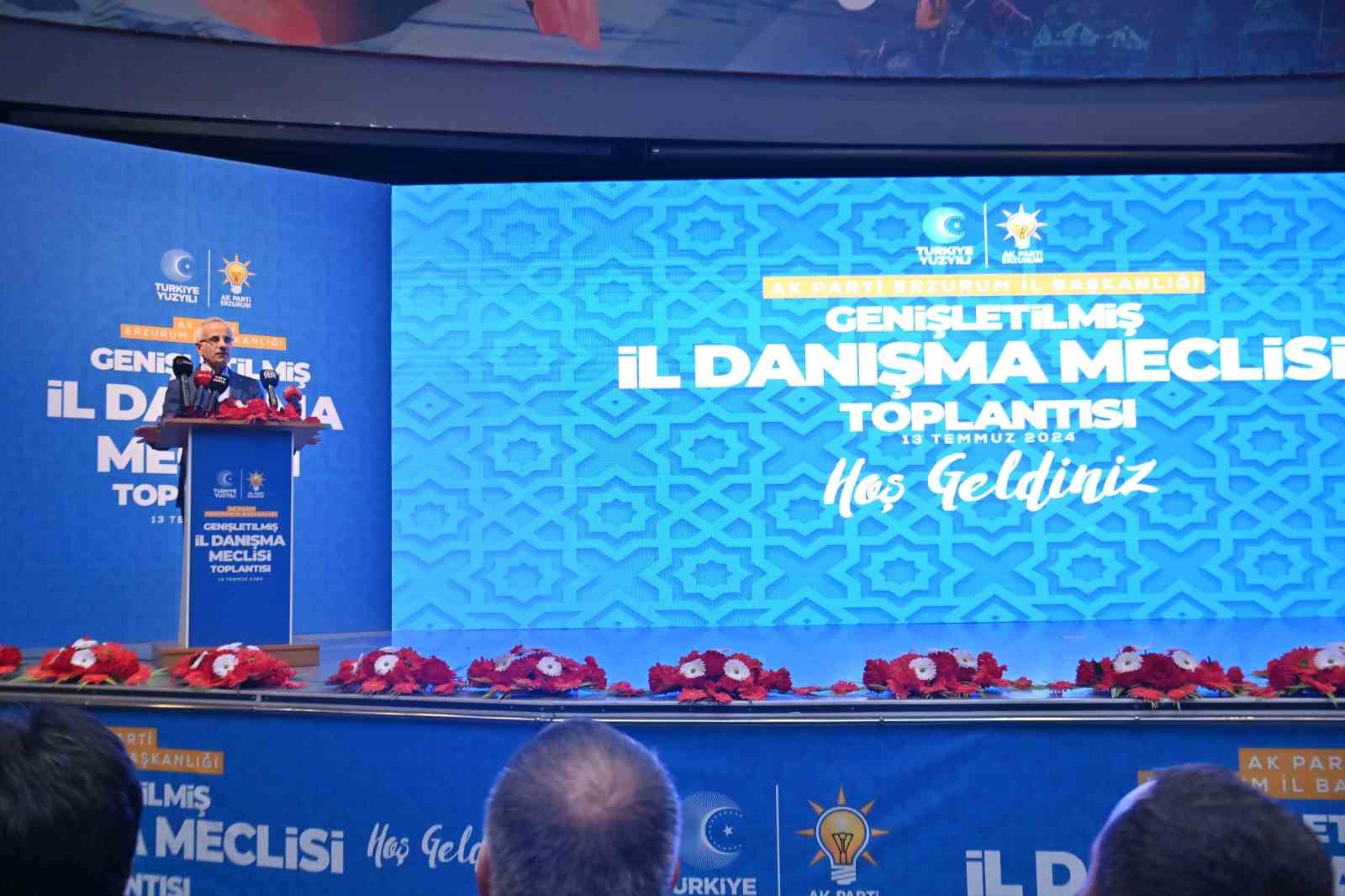 Bakan Uraloğlu’ndan Erzurum’a hızlı tren müjdesi