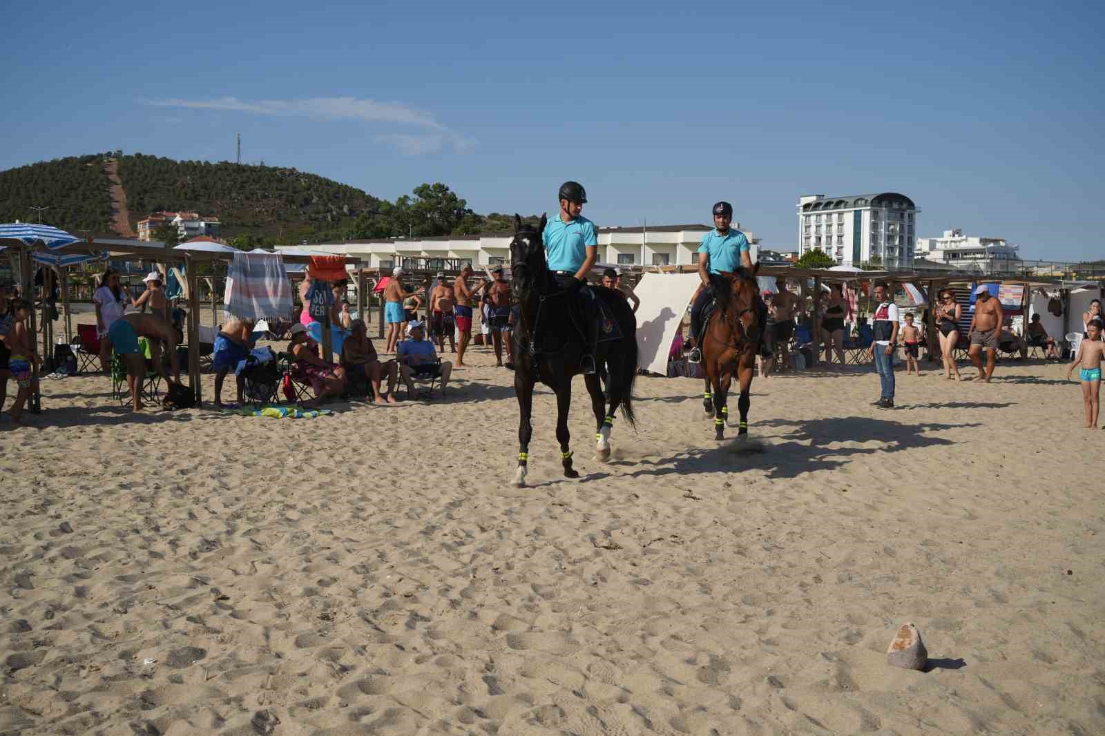 Atlı jandarmalar, plajların güvenliğini sağlayacak