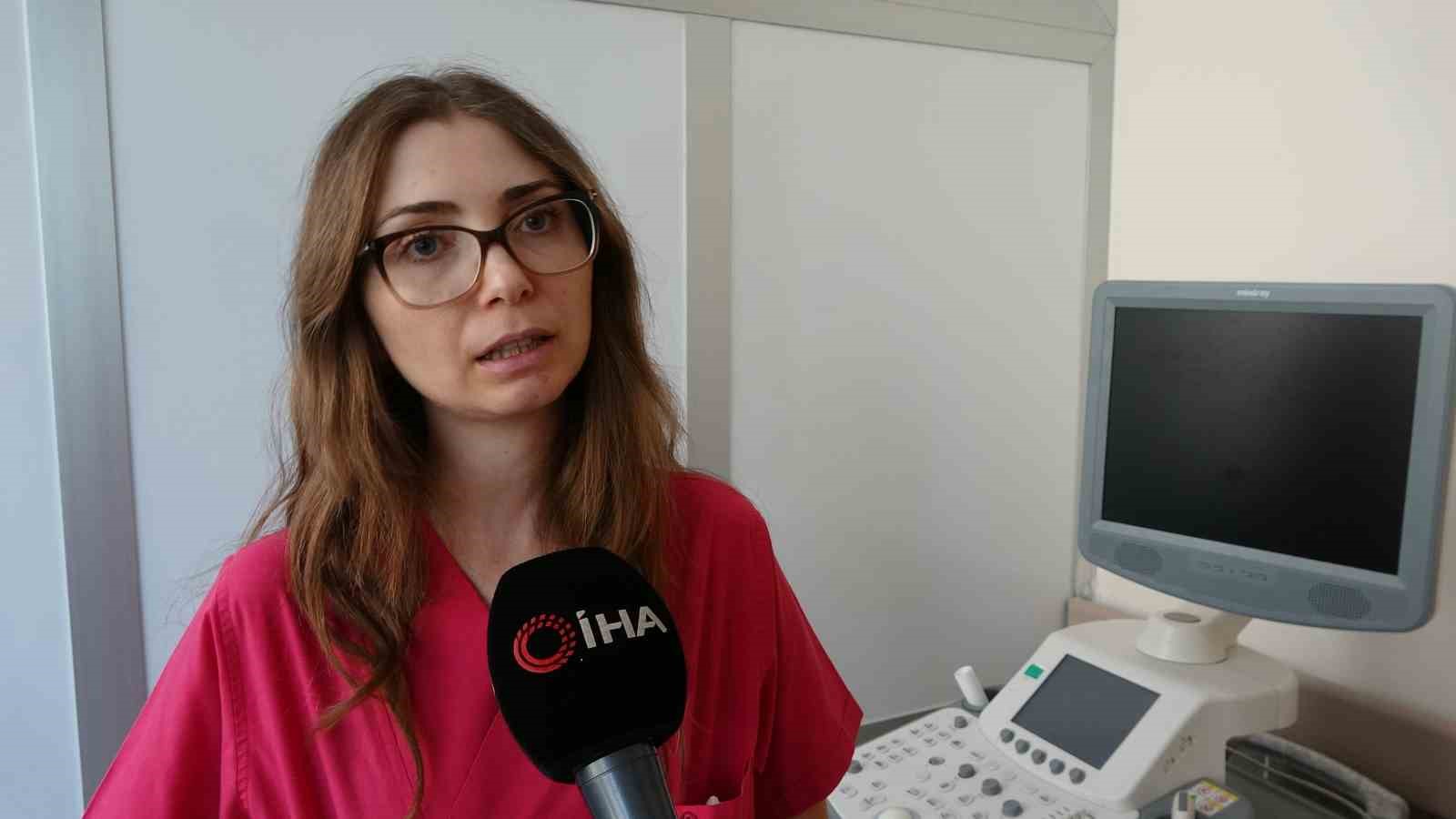 Bitlis’te 16 haftalık gebe hastaya ‘Over Kist’ ameliyatı yapıldı