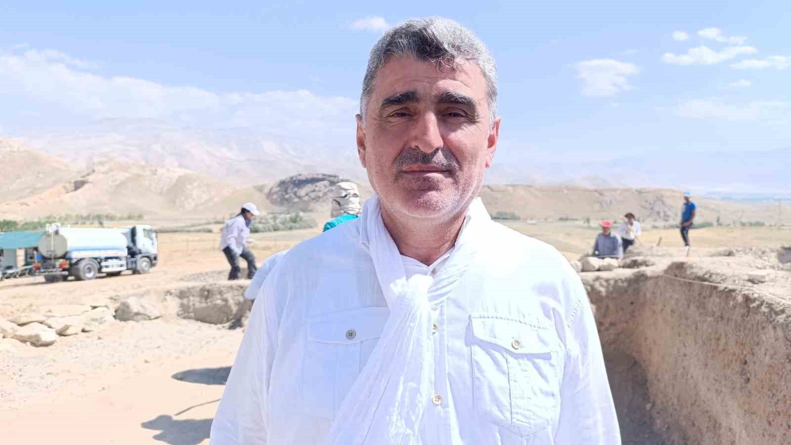 Urartu’nun yeni ölü gömme tipine rastlandı