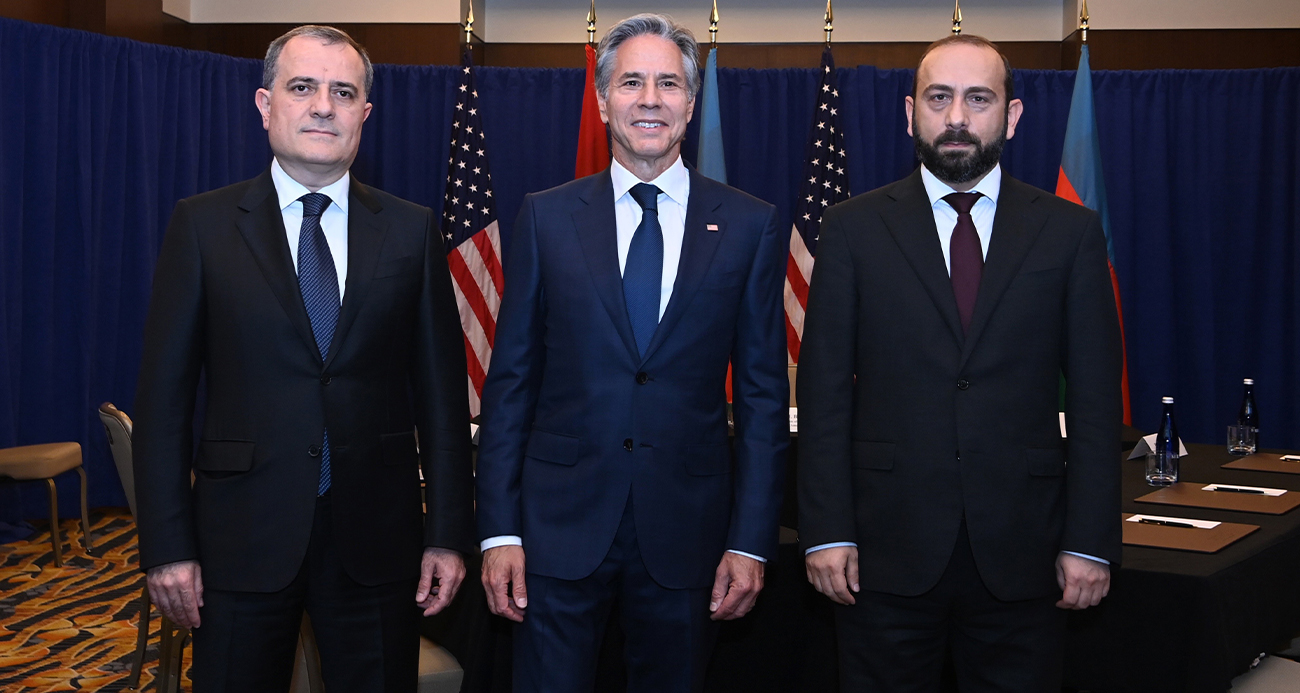 Azerbaycan ve Ermenistan dışişleri bakanları ABD’de bir araya geldi
