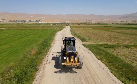 Gürpınar’ın Otbiçer Mahallesi’nde çalışmalar devam ediyor