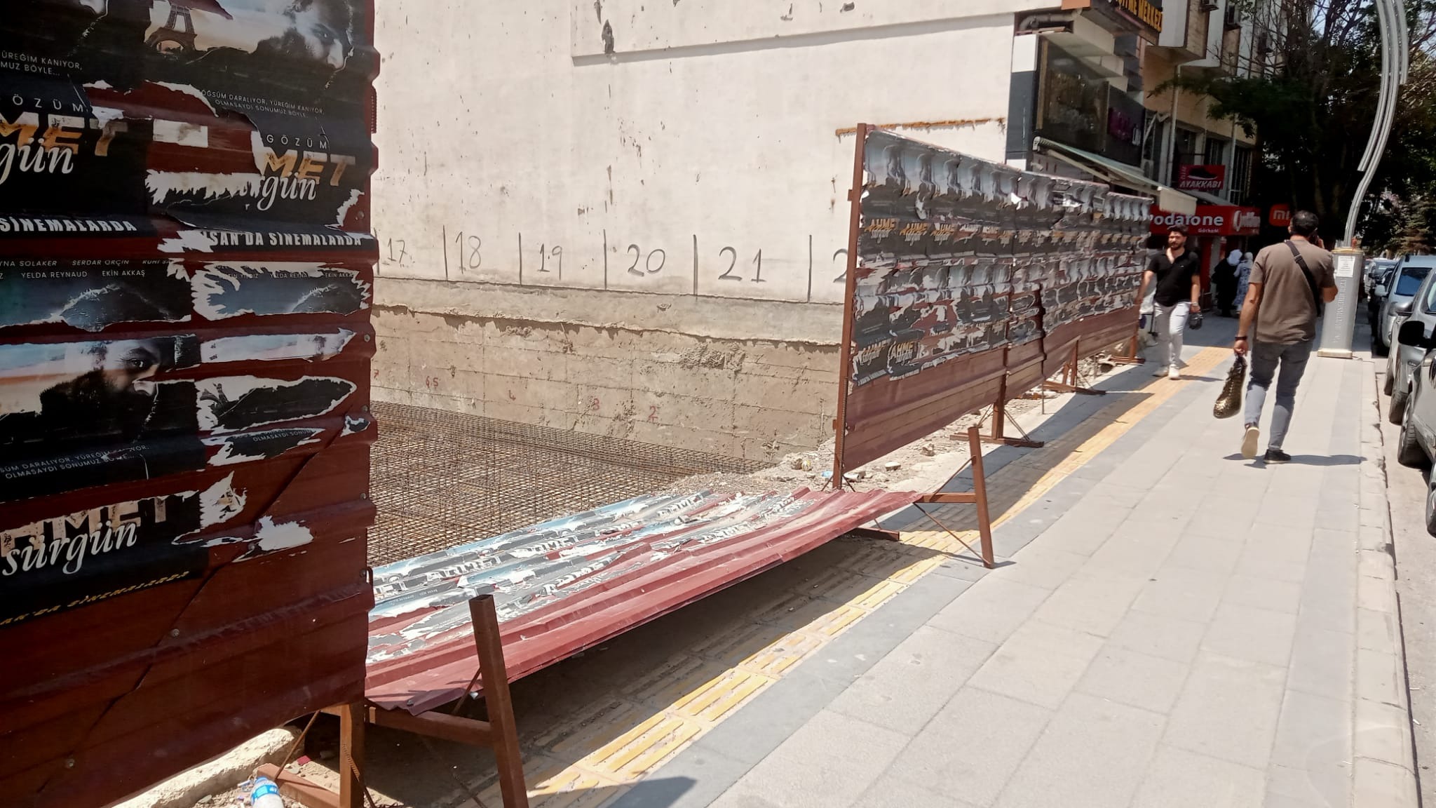 Van’da yapılan inşaatlar insanları mağdur etmeye devam ediyor