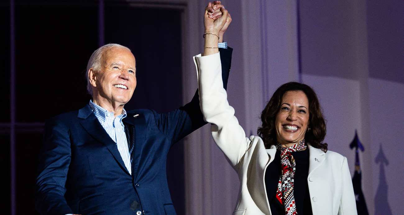 Biden’dan başkanlık yarışında yardımcısı Kamala Harris’e destek