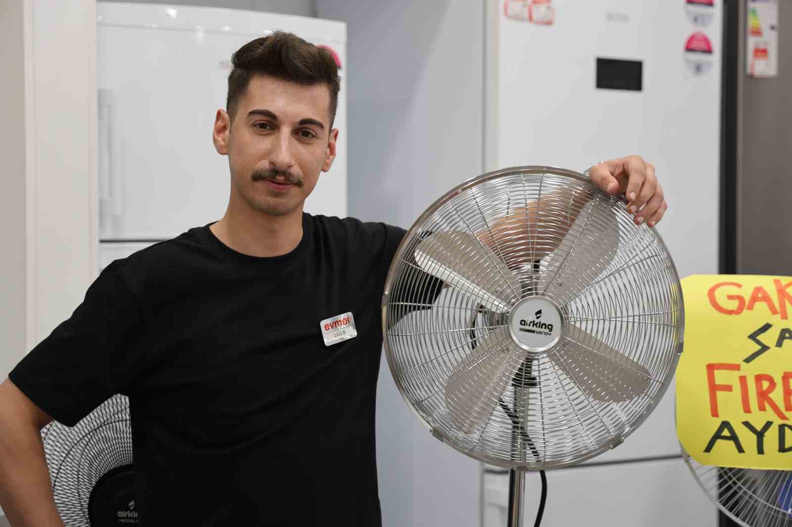 Klima stokları tükenince, vatandaşlar vantilatöre yöneldi