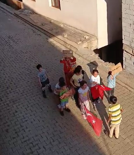 Minik çocuklardan Filistine destek