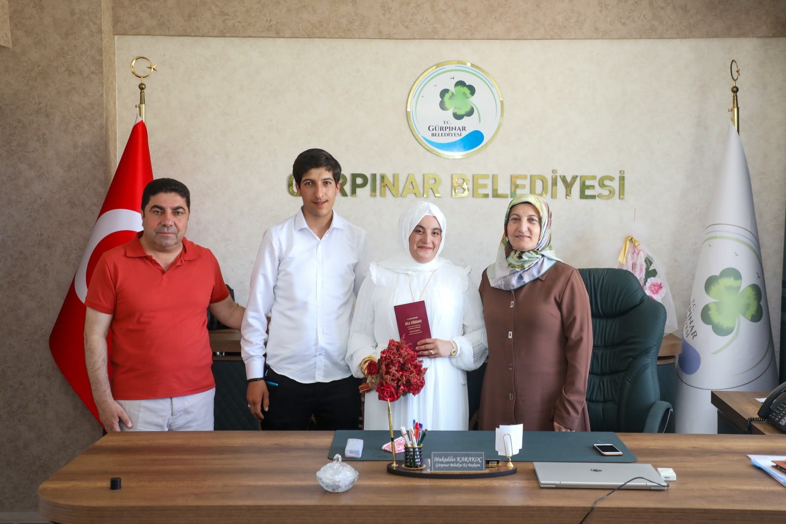 Gürpınar Belediye Eş Başkanları ilk nikahlarını kıydı