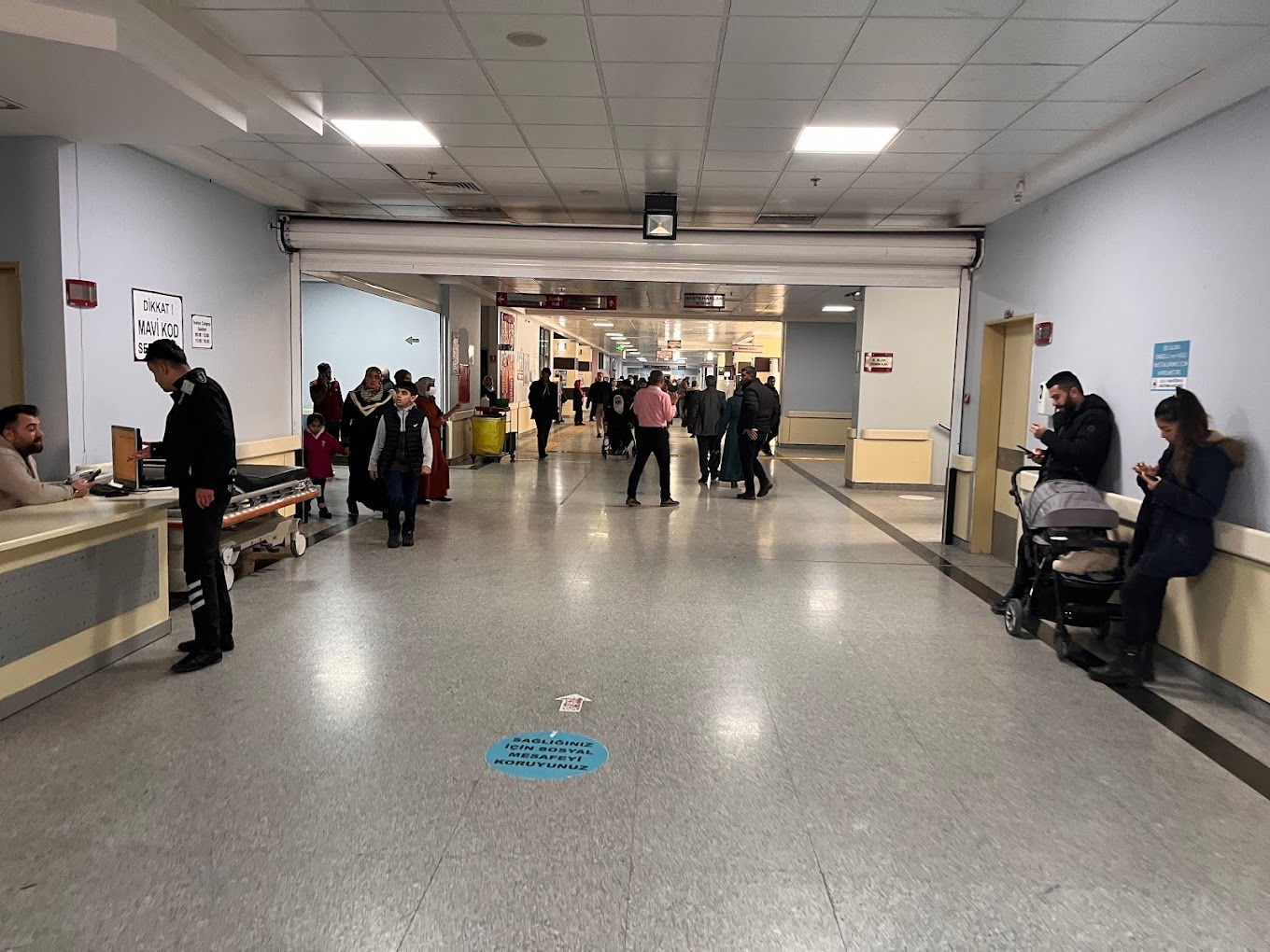 SBÜ Van Eğitim ve Araştırma Hastanesinde bugün hangi poliklinikler mesai sonrası hizmet verecek?