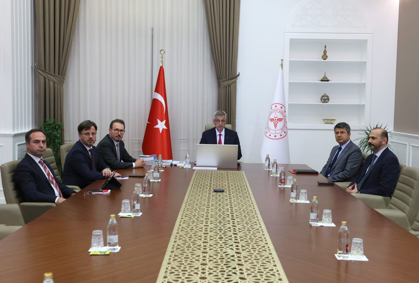 Yeni Bakanla ilk toplantı