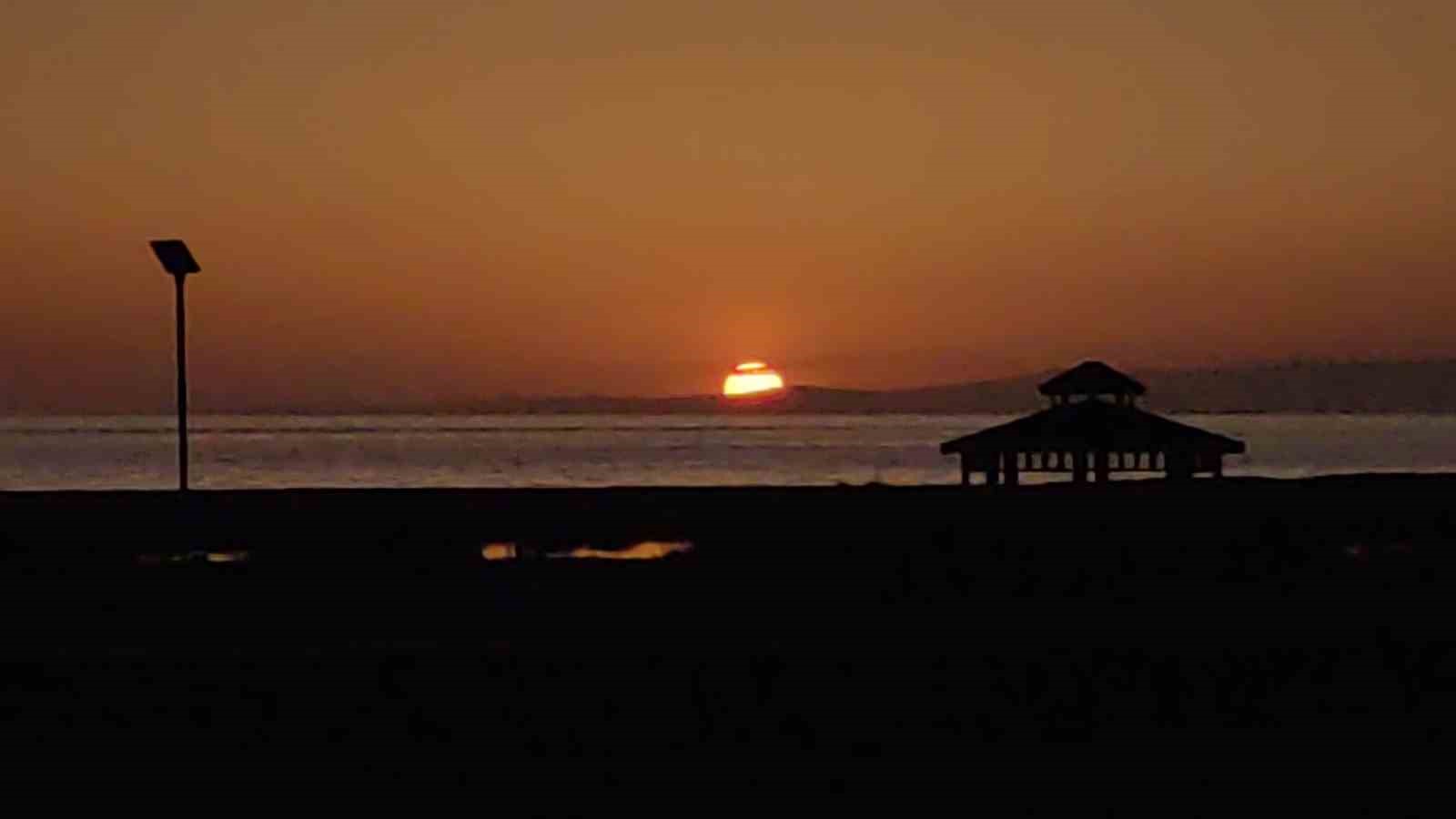 Van’da gün batımının güzelliği hayran bıraktı