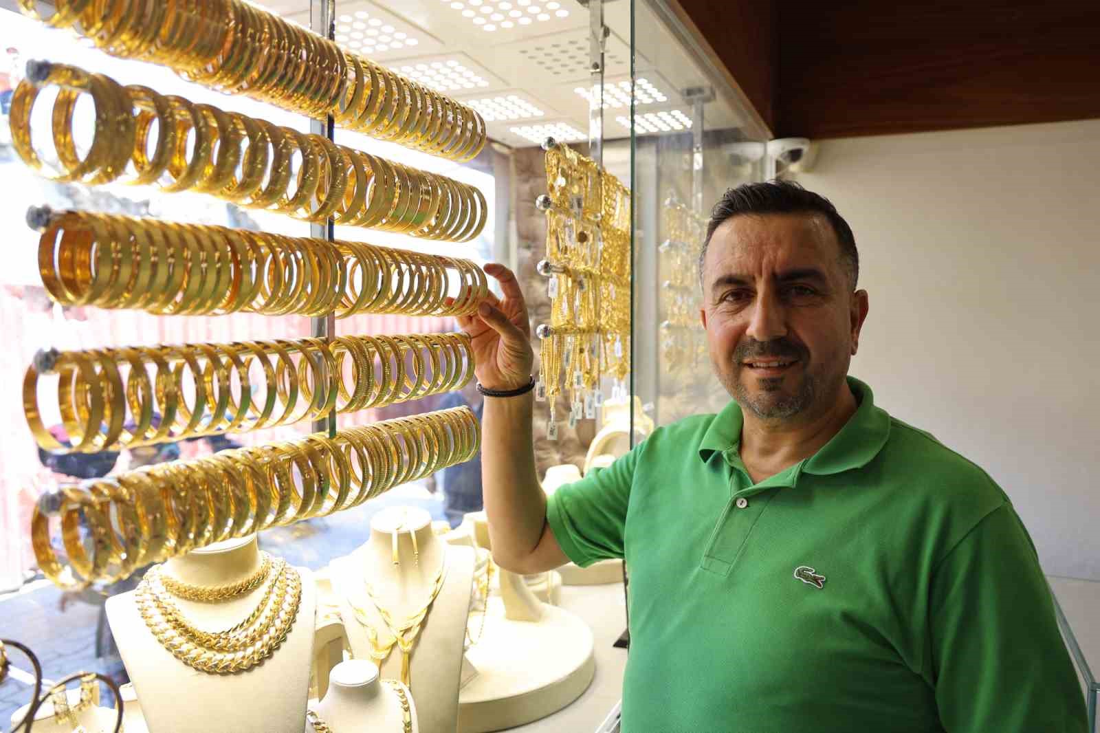 Yılların sarrafından sahte altını gerçeğinden ayırmanın püf noktaları