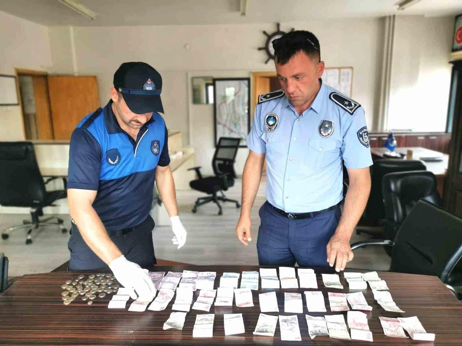 Zabıtadan dilenci operasyonu