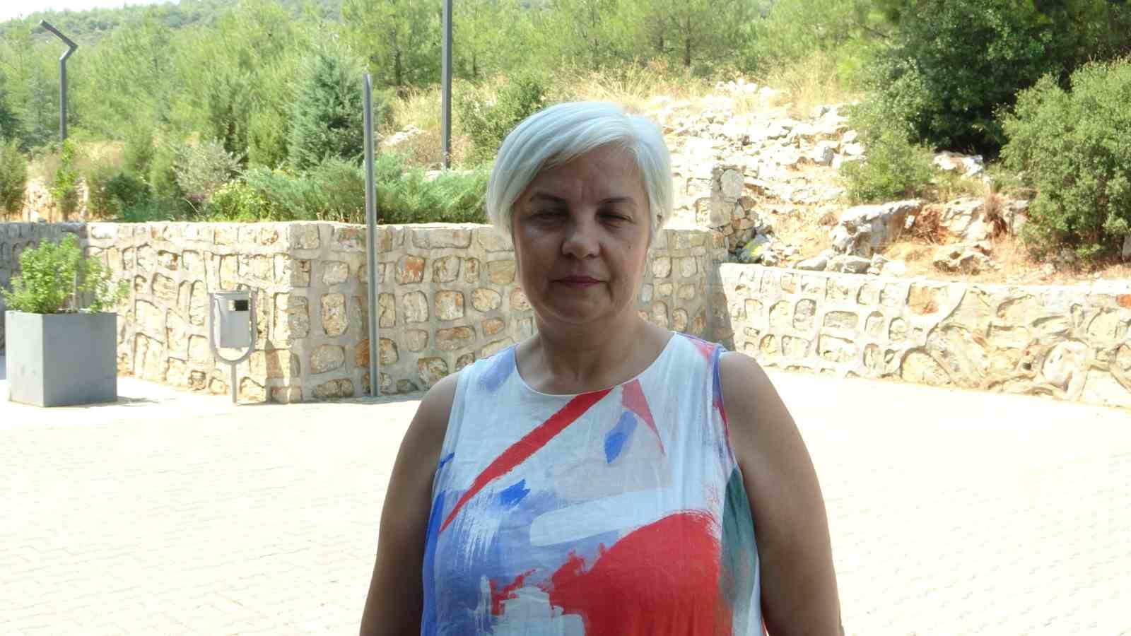 Alzheimer hastası Sabriye nineden  1 aydır haber alınamıyor