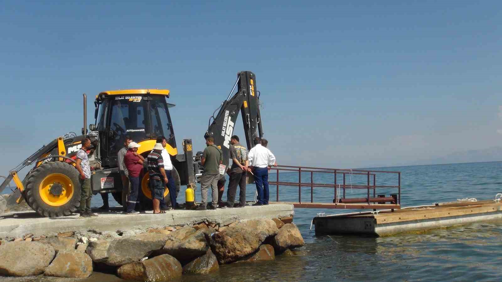 Ahlat’ta değişken seviyeli yeni iskele yapıldı