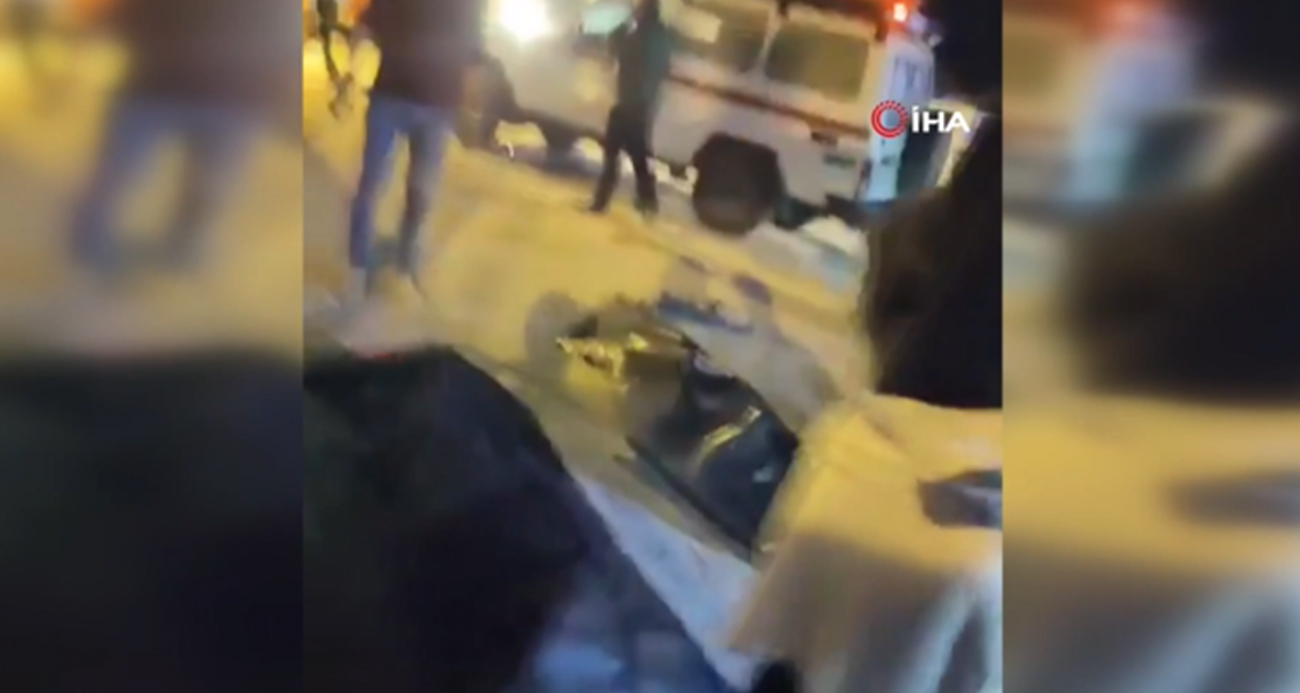 İran’da Pakistanlı yolcuları taşıyan otobüs devrildi: 28 ölü, 23 yaralı