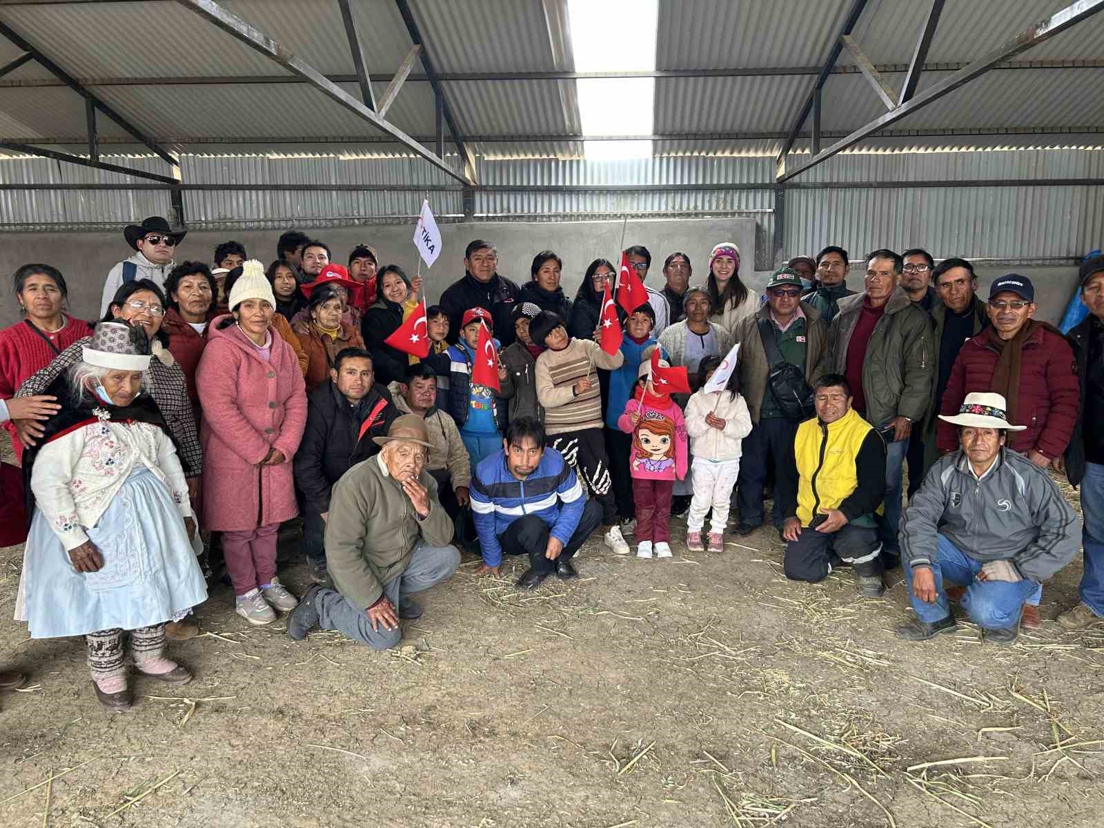 TİKA Peru’da “Alpaka Çiftliği” kurdu