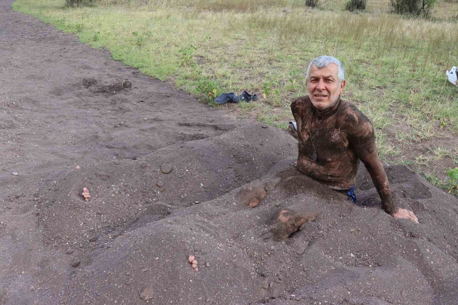 Ejder deresinin kumları şifa dağıtıyor