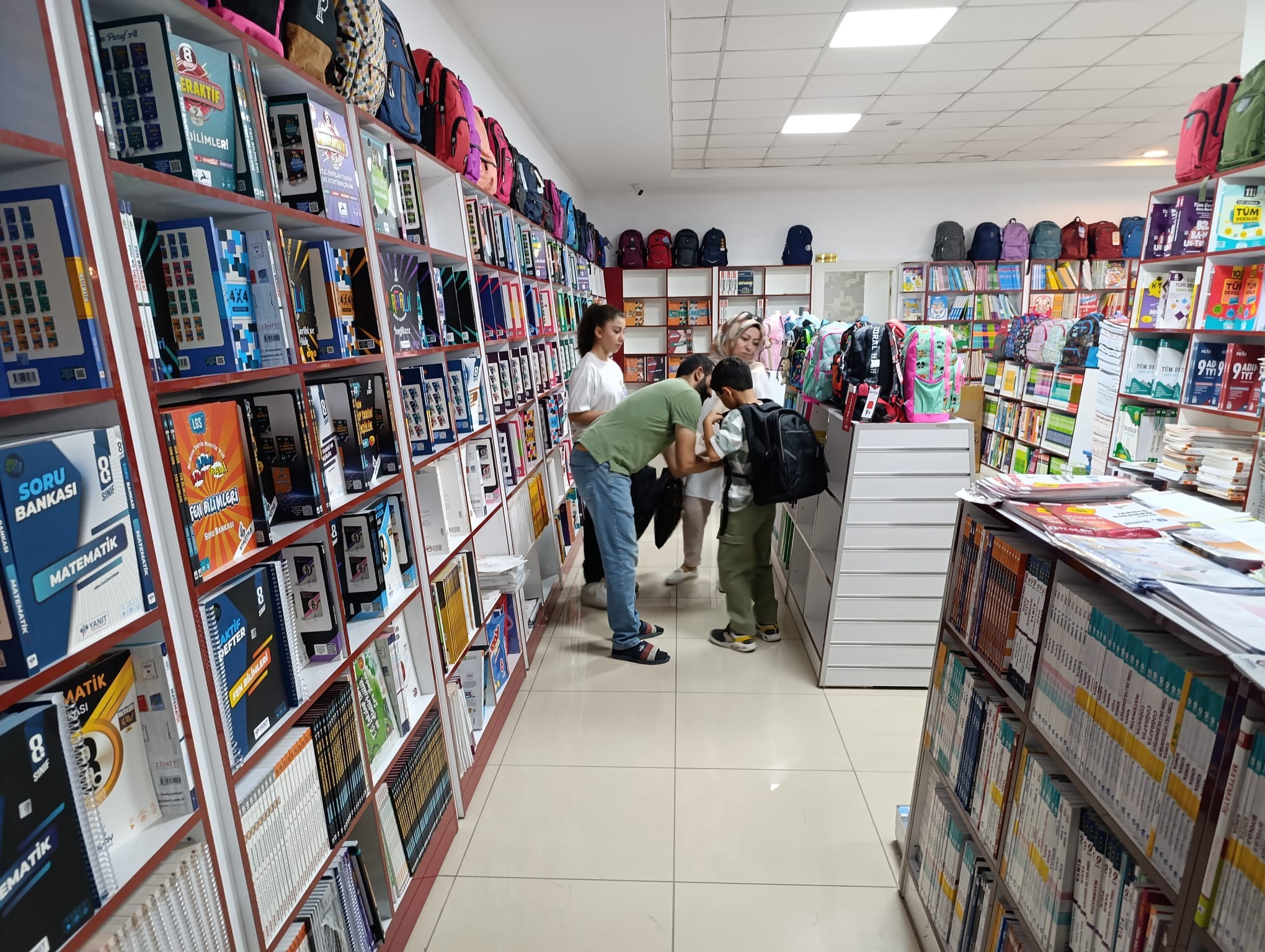 Van’da okul alışverişi başladı  