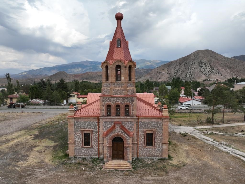 Rus Kilisesi’nde restorasyon tamamlandı