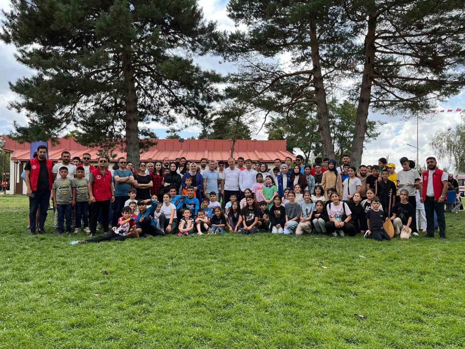 81 ilde gerçekleştirilen o proje, festival havasında geçti