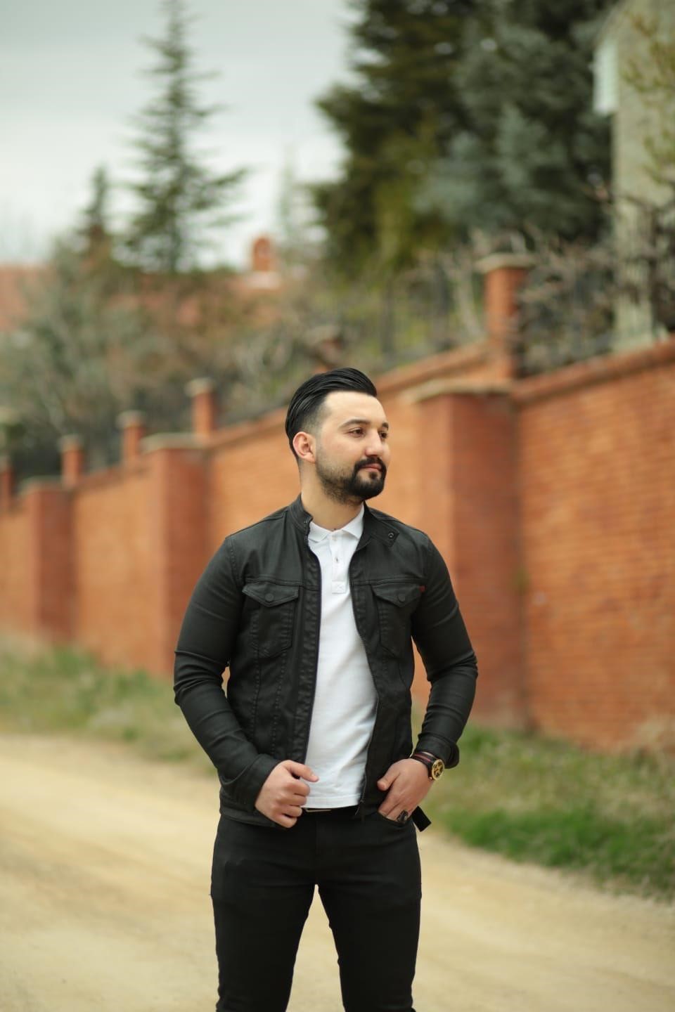 Profesyonel yüzücü ve cankurtaran boğuldu
