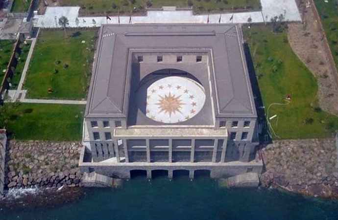 Cumhurbaşkanlığı Kabinesi Van Gölü kıyısında toplanacak