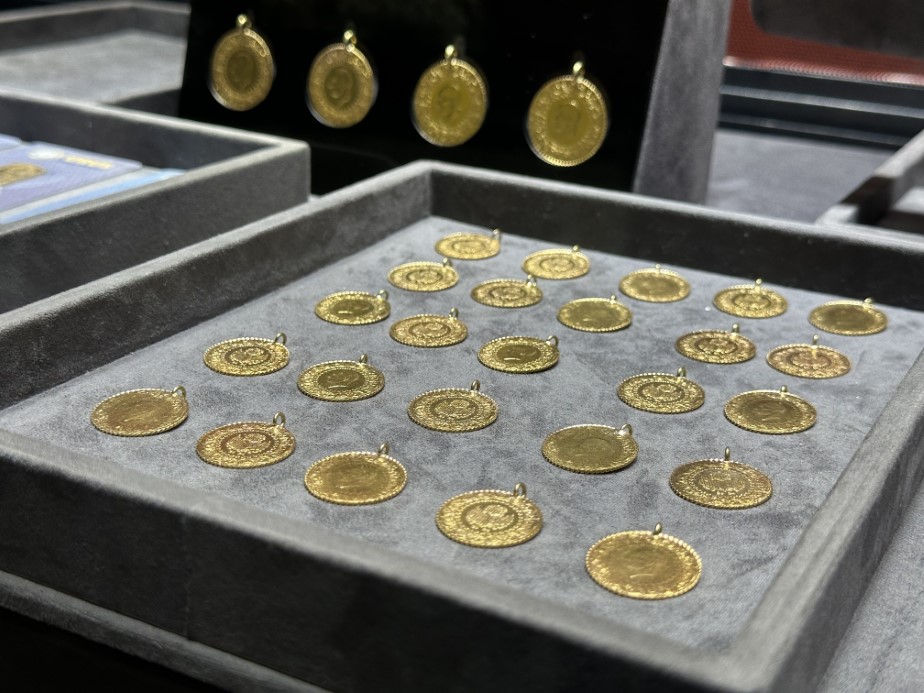 Gram altın rekora doymuyor