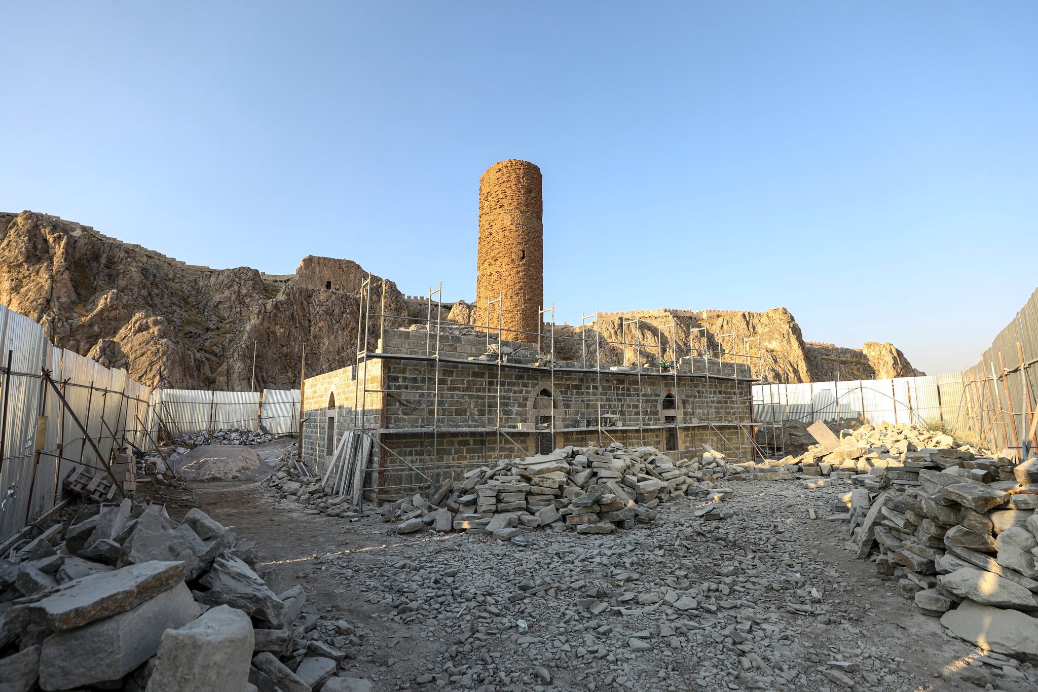 İl turizmine önemli katkı sağlayacak Eski Van şehri ayağa kaldırılıyor