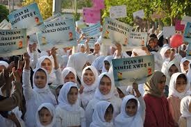 Namazla tanışan çocuklar Van’da yürüyüş düzenleyecek