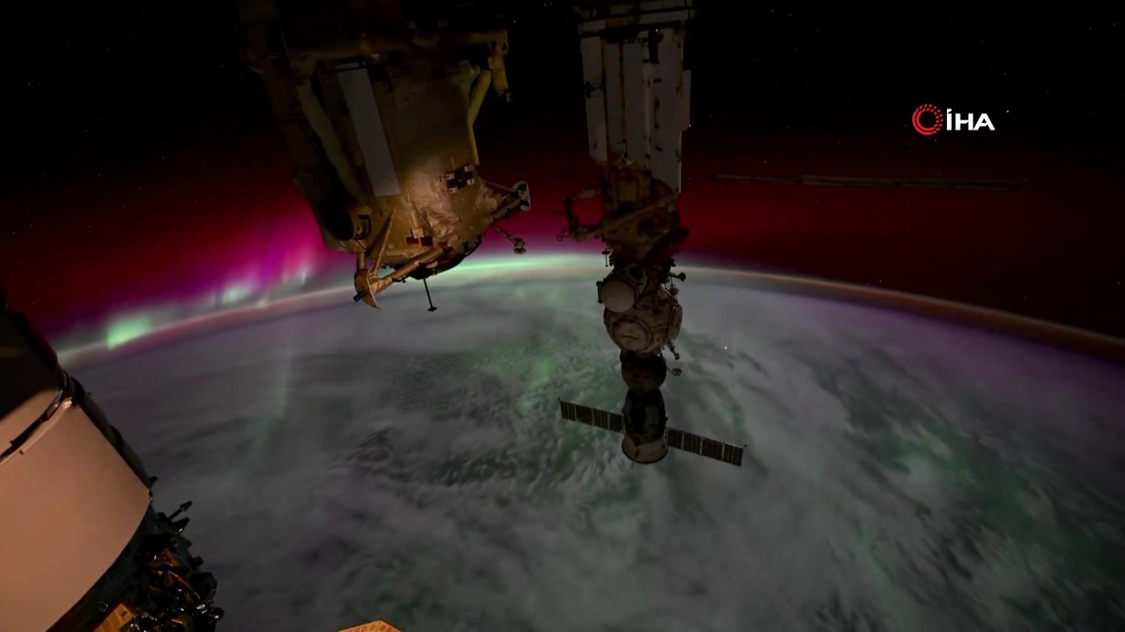 NASA astronotunun Ay’ın batışı ve gün doğuşu görüntüleri hayran bıraktı