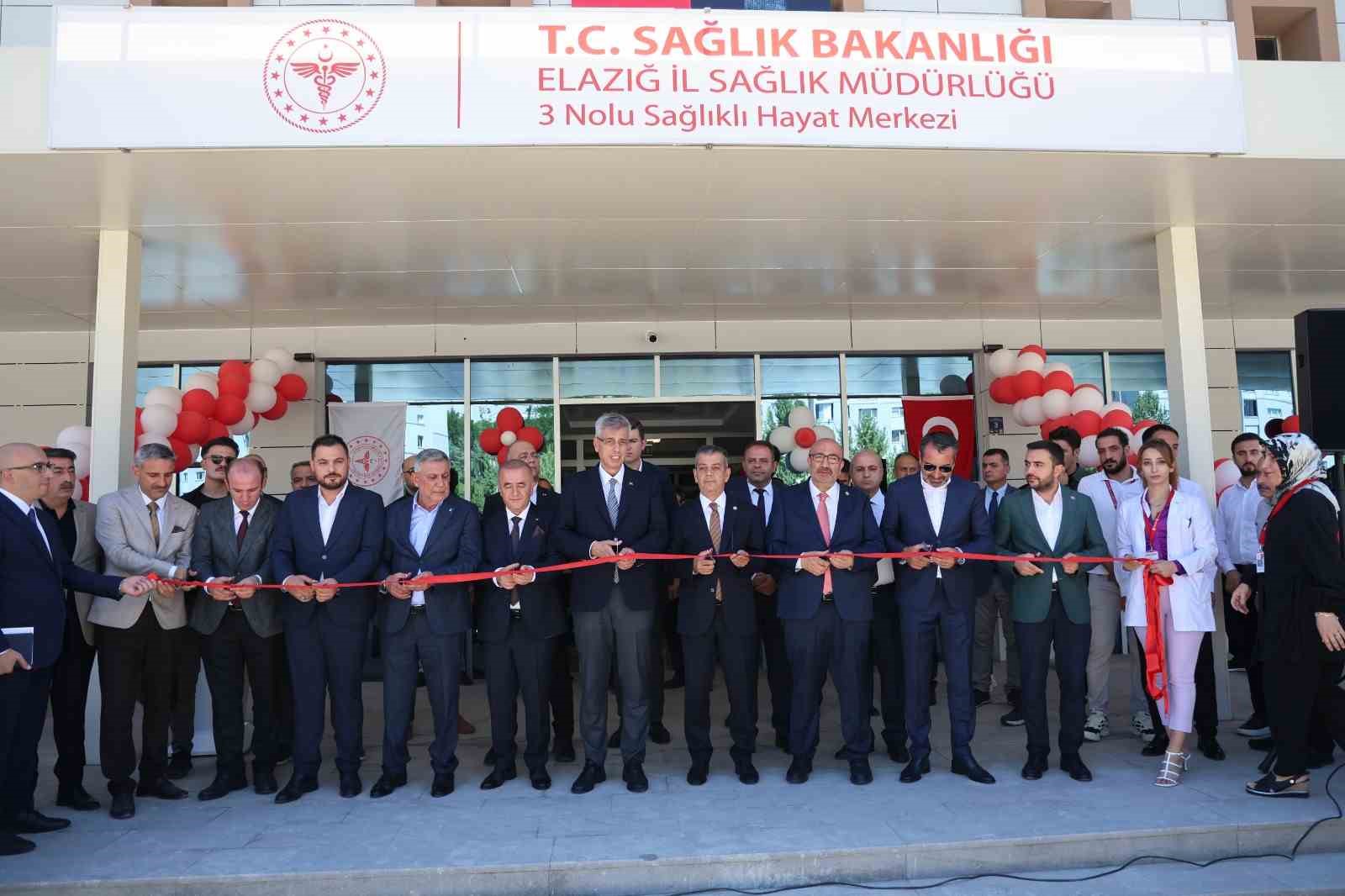 Bakan Memişoğlu: “Cumhurbaşkanımızın liderliğinde en iyi sağlık hizmetini sunuyoruz”