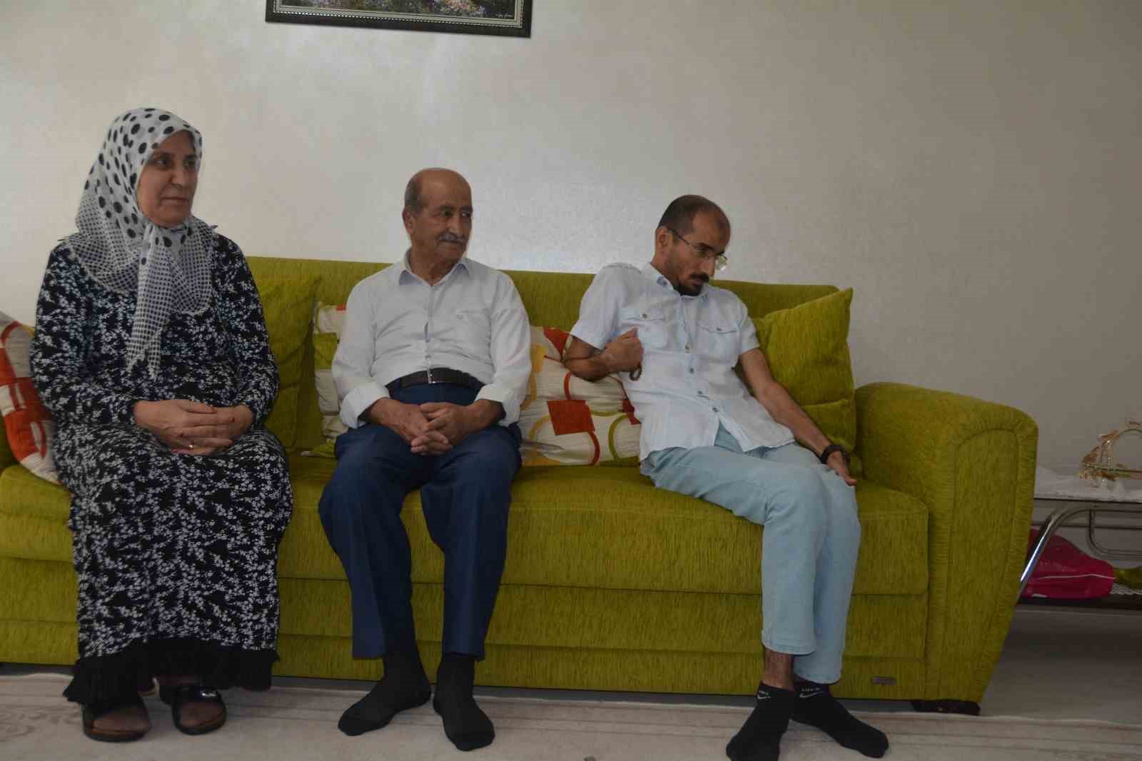 Bitlisli annenin 42 yıllık fedakarlığı