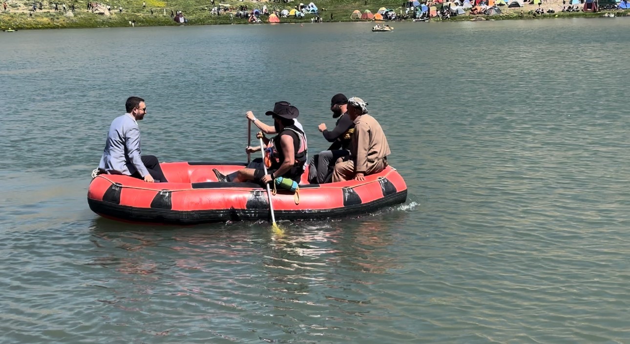 Bakan Yerlikaya Türkiye’nin en yüksek festivali olan Yüksekova ‘6.Cilo Fest’e katıldı