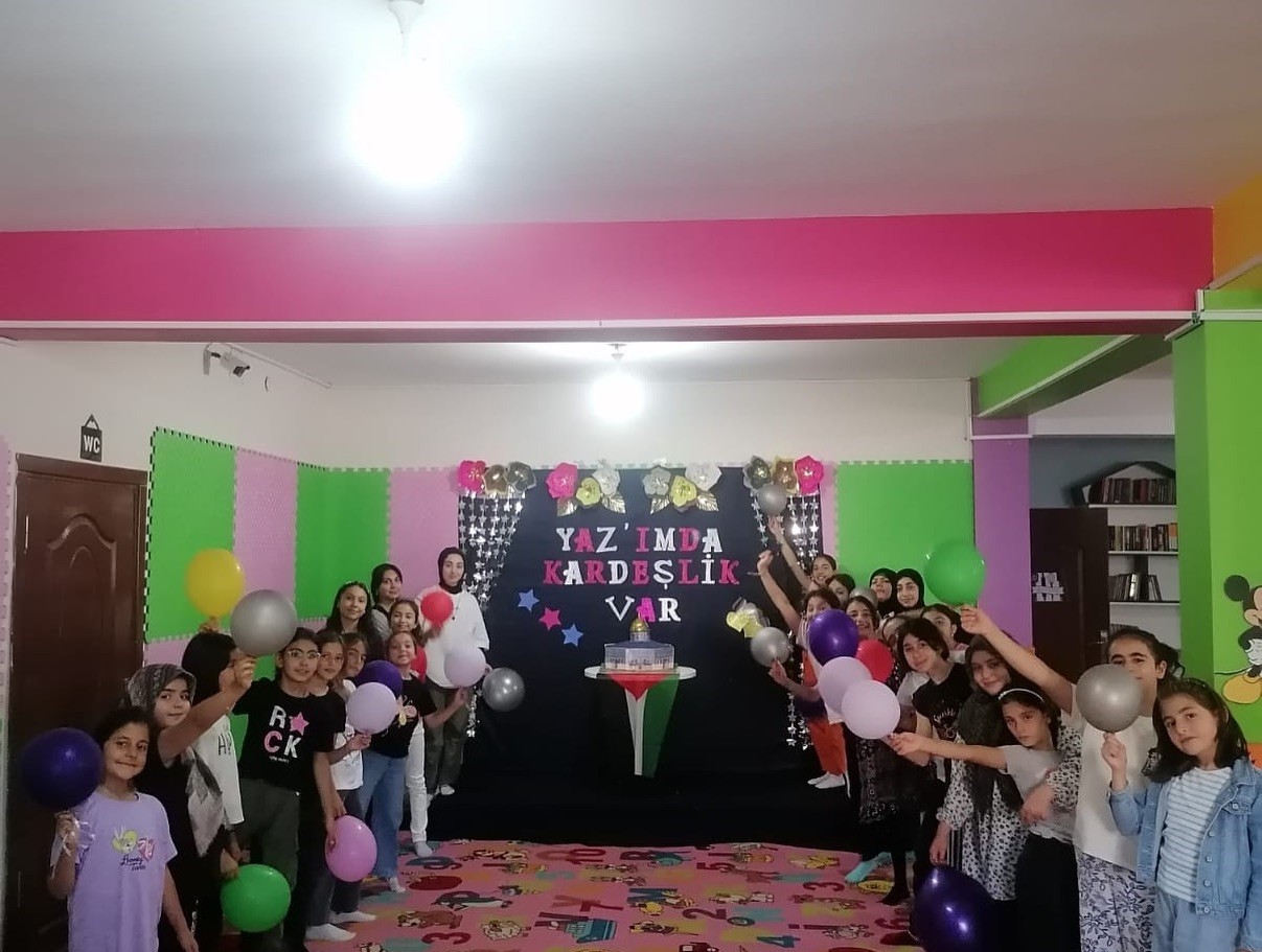 Erzurum’da kardeşlik kampı