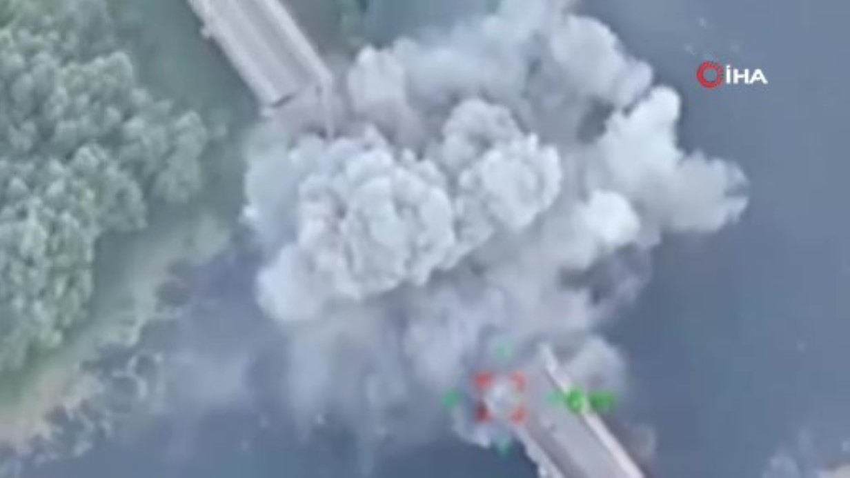 Ukrayna, Kursk bölgesinde bir köprüyü havaya uçurdu