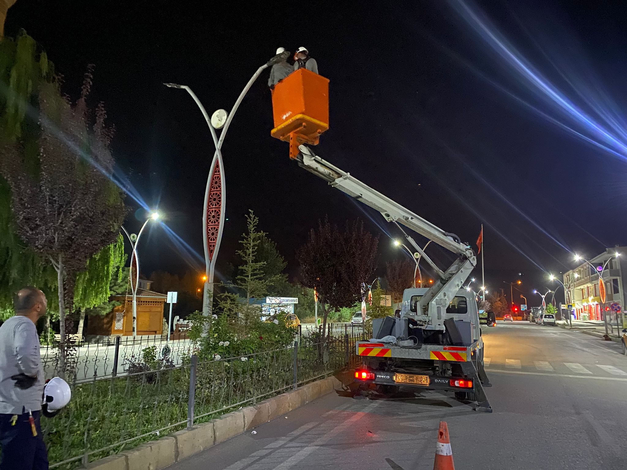 Gürpınar’da enerji tasarrufu zamanı