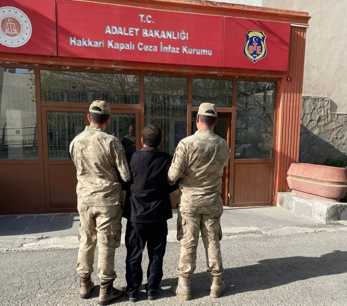 Hakkari’de 39 tutuklama