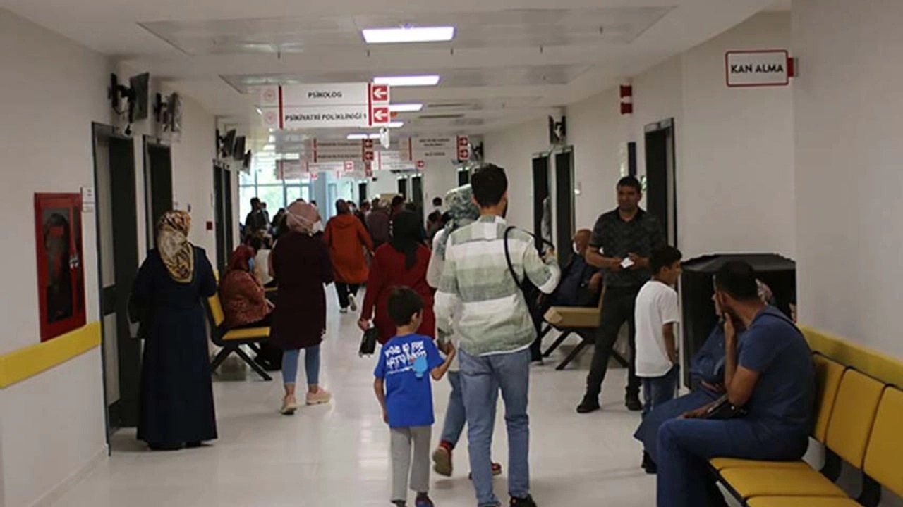 SBÜ Van Eğitim ve Araştırma Hastanesinde bugün mesai sonrası hangi poliklinikler hizmet verecek?