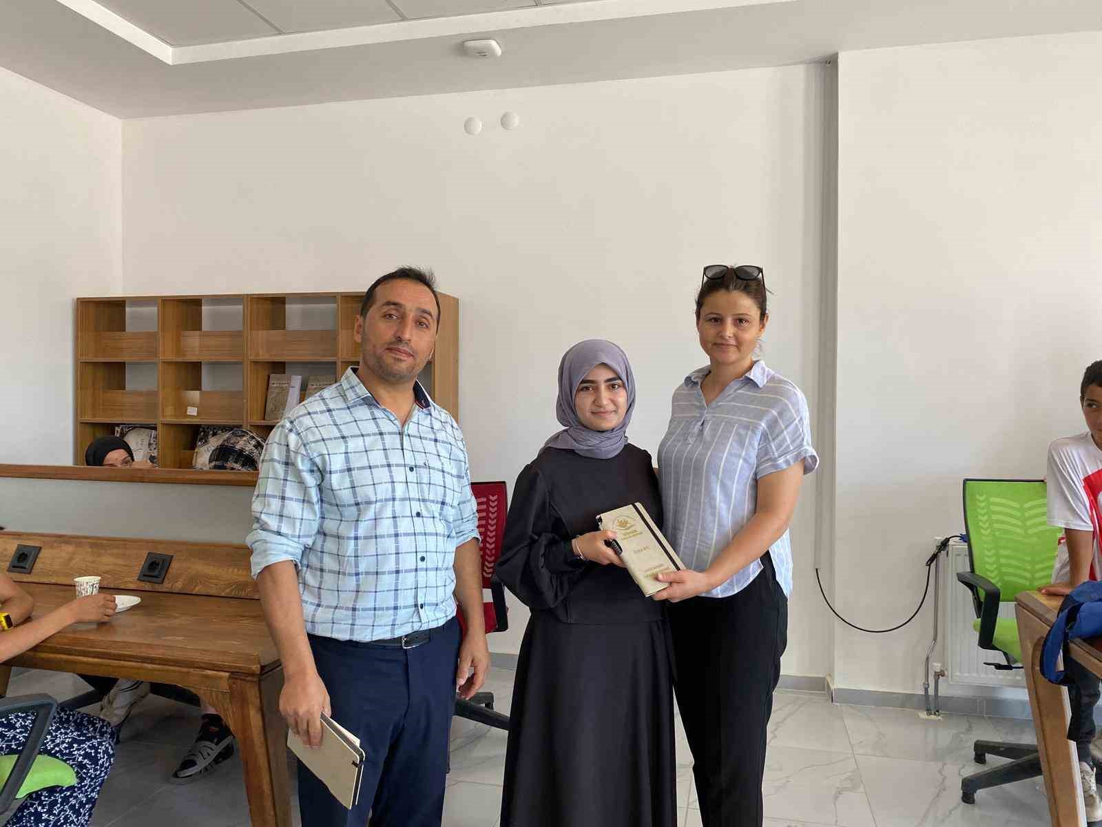 Süphan Gençlik Merkezine yoğun ilgi