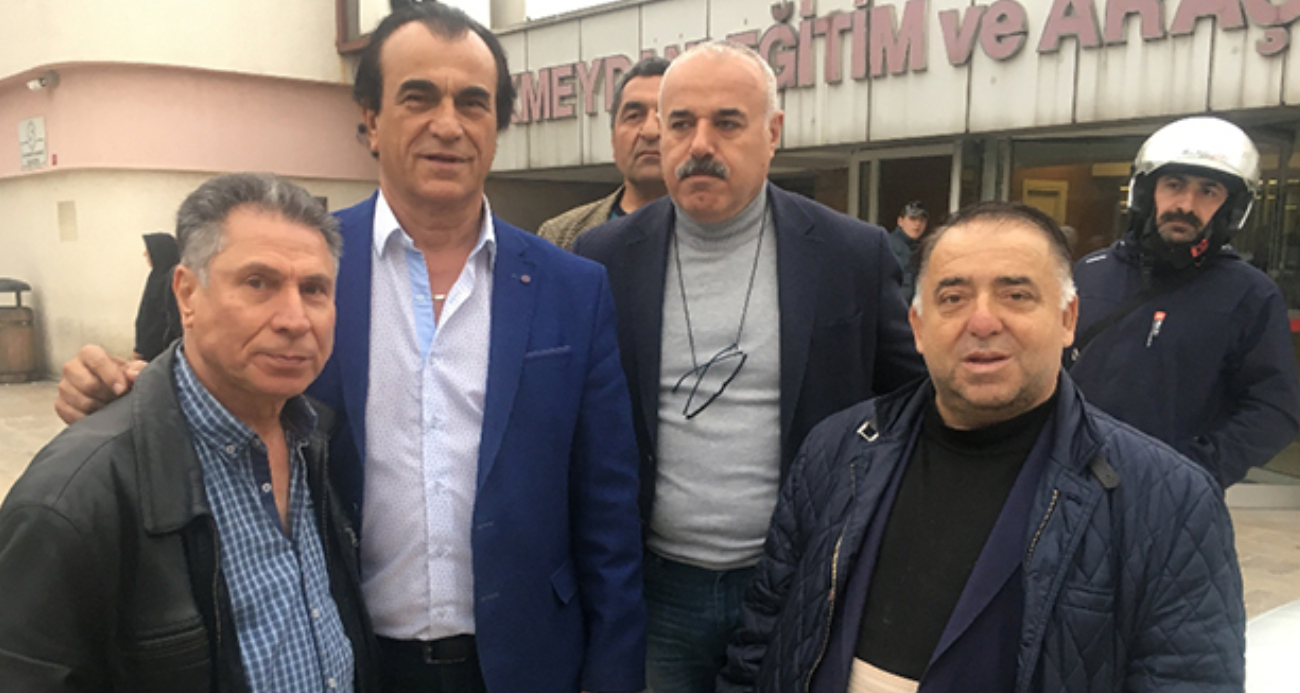 Usta oyuncu Tuncay Akça hayatını kaybetti
