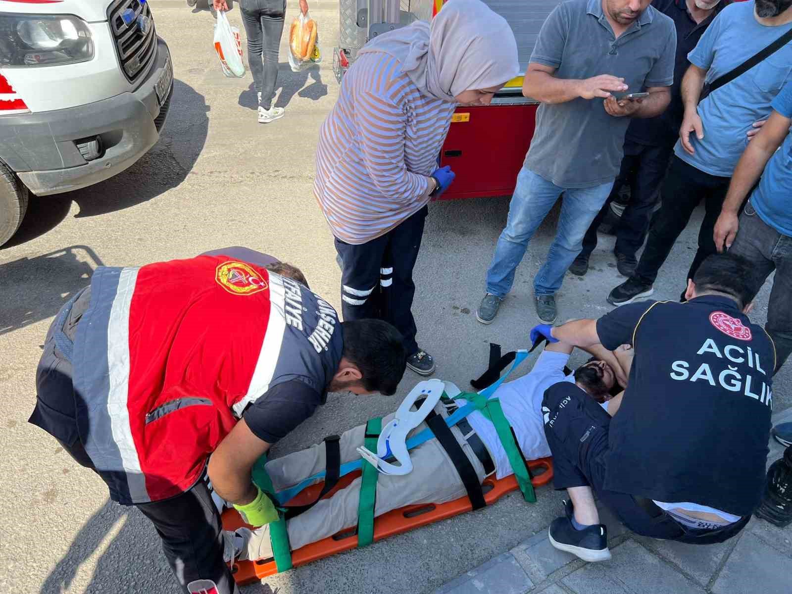 Van’da otomobil çarpıştı: 1 yaralı